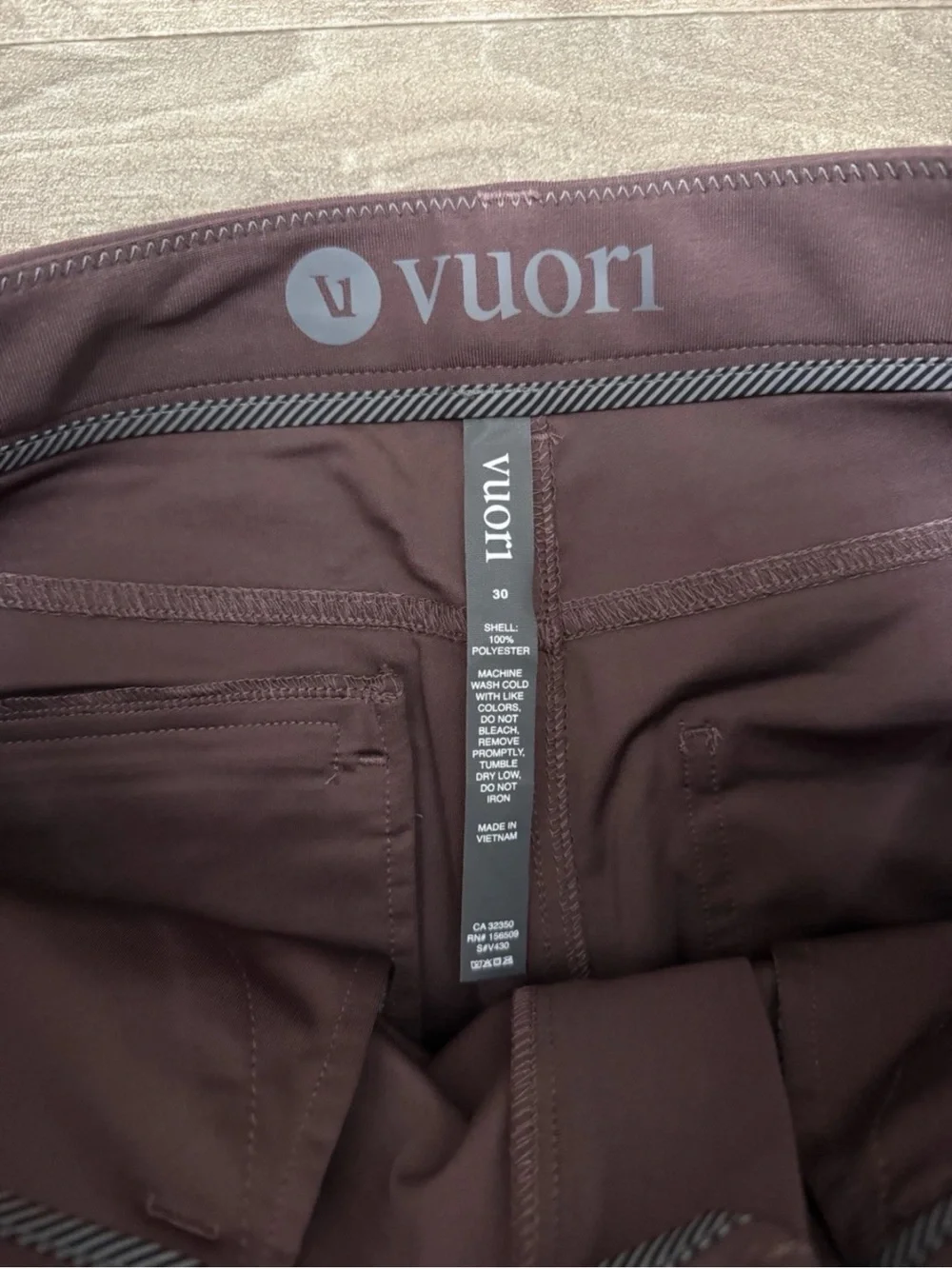 Vuori tailored chinos